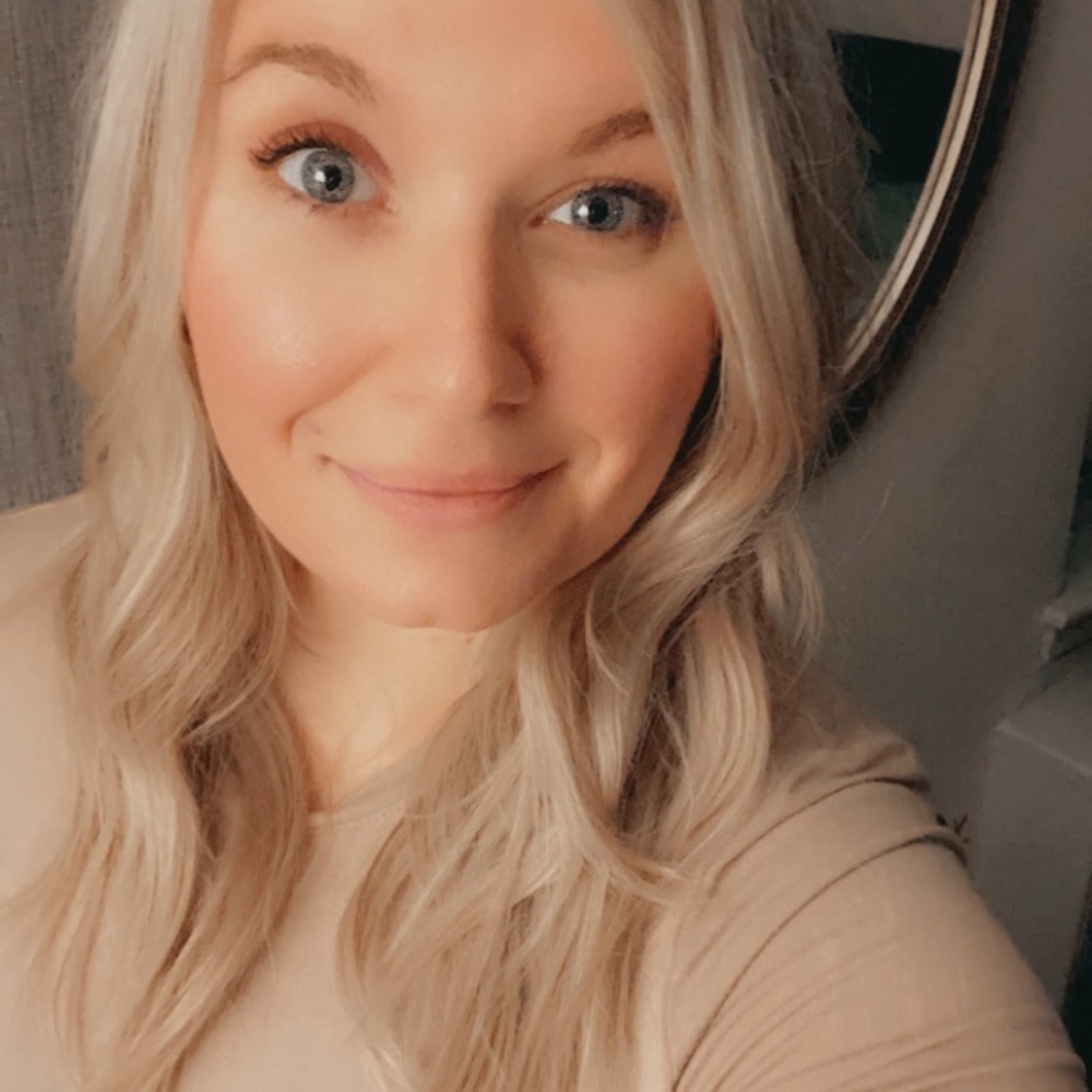 Meet your Posher, Marisa